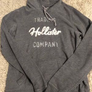 Hollister sweatshirt